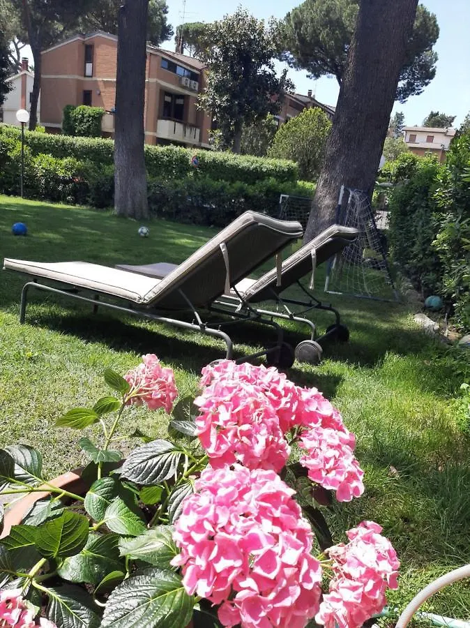 Villa Orsini Rzym 0*,