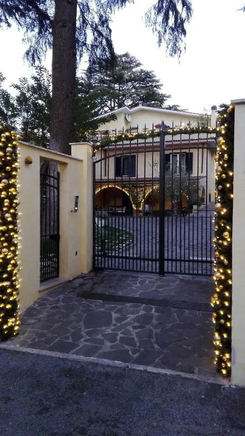 Villa Orsini Rome Bed & Breakfast