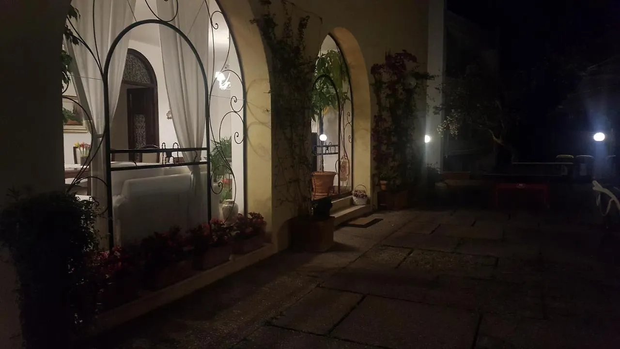 Nocleg ze śniadaniem Villa Orsini Rzym Włochy